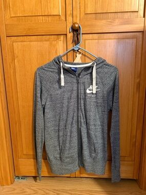 Nike Heather Gray Full-Zip Hoodie with White Swoosh